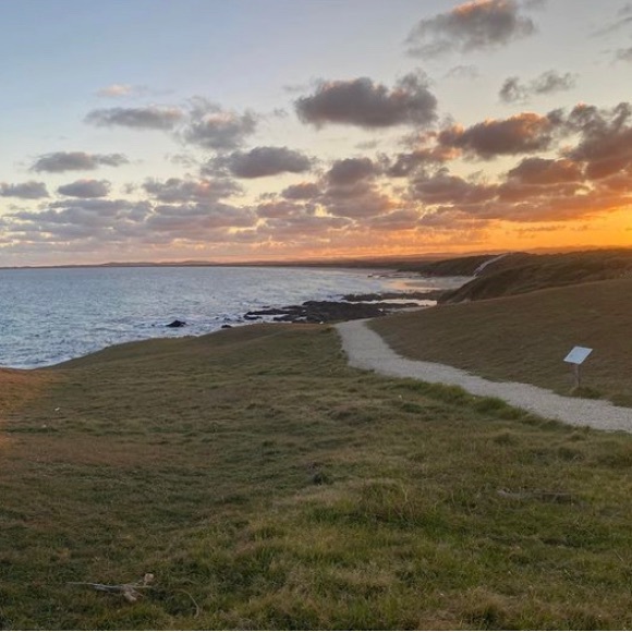 Meet your Posher, Cassie - Picture 1 of 1